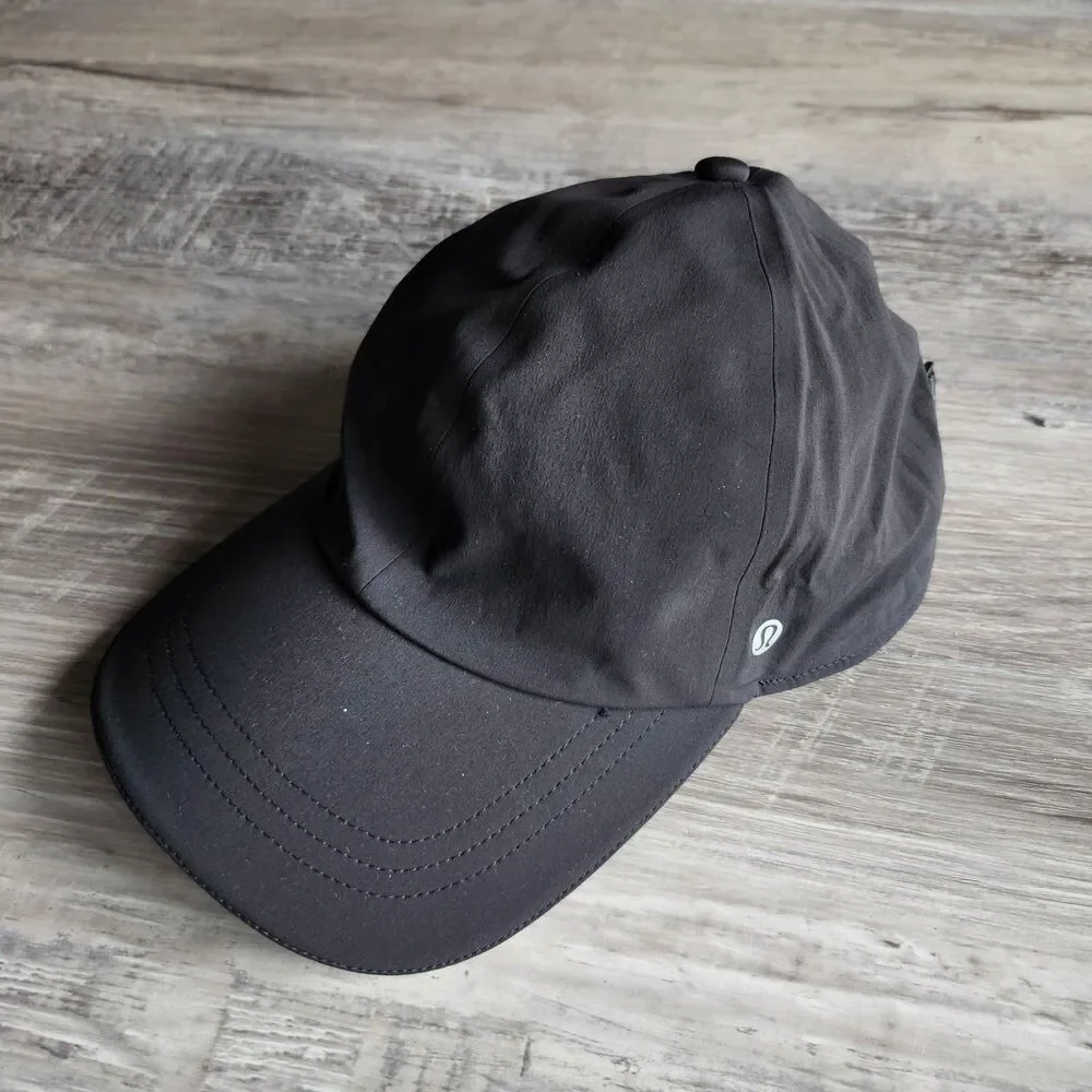 Lululemon hat